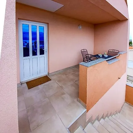 Sidro & Jedro, Ražanac