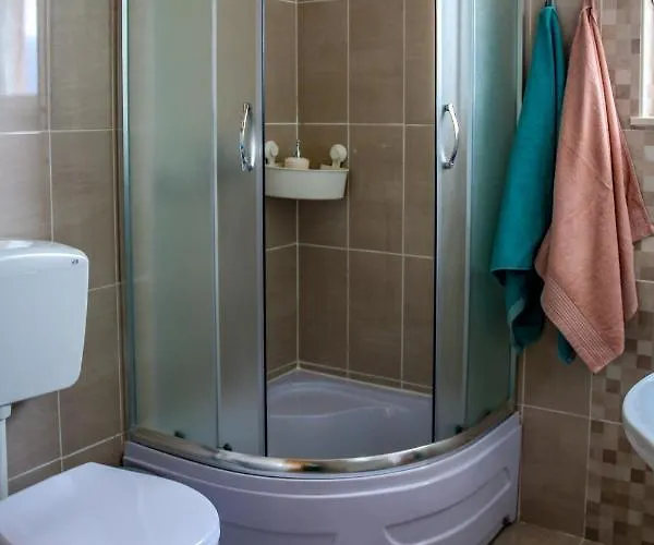 Apartament Sidro & Jedro, *