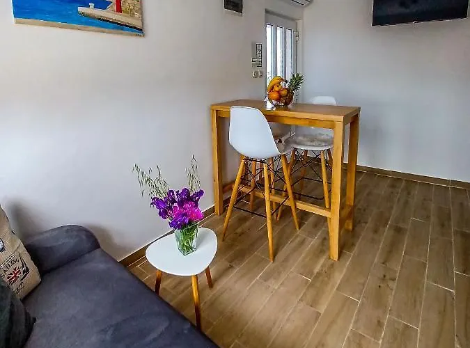 Sidro & Jedro, Apartament Ražanac